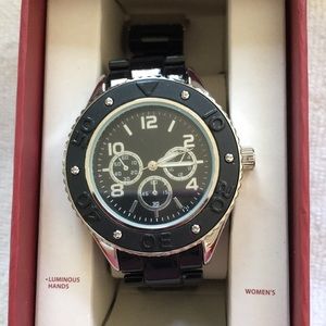 NWT Watch